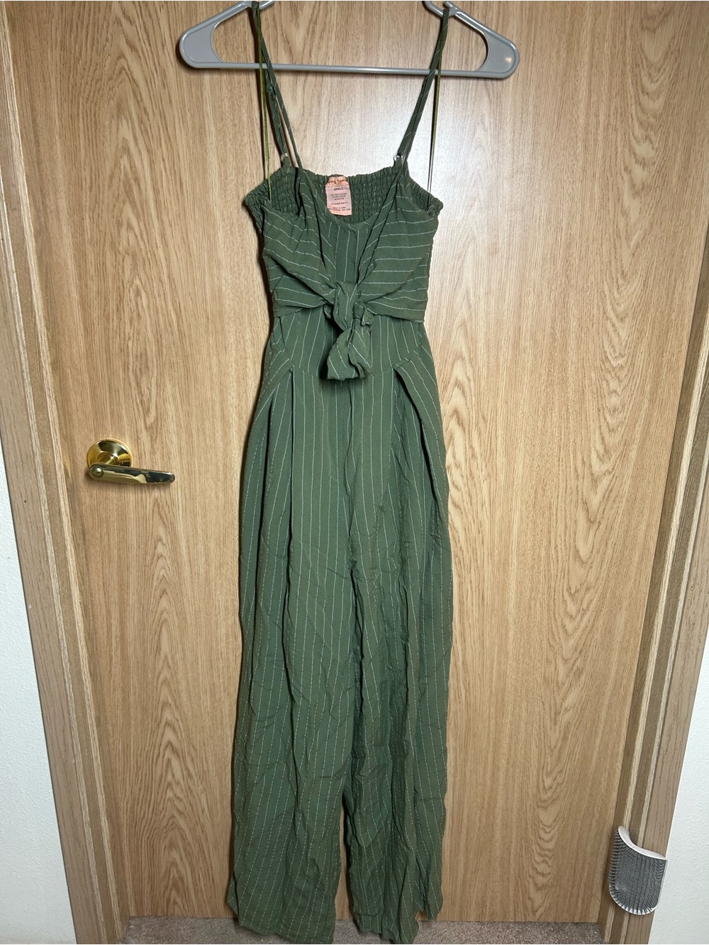 Flying Tomato Size S Pinstripe Tie Front Keyhole Back Strap Wide Leg Jumpsuit